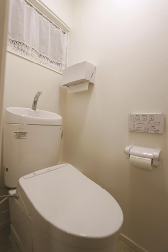 Bathroom 2