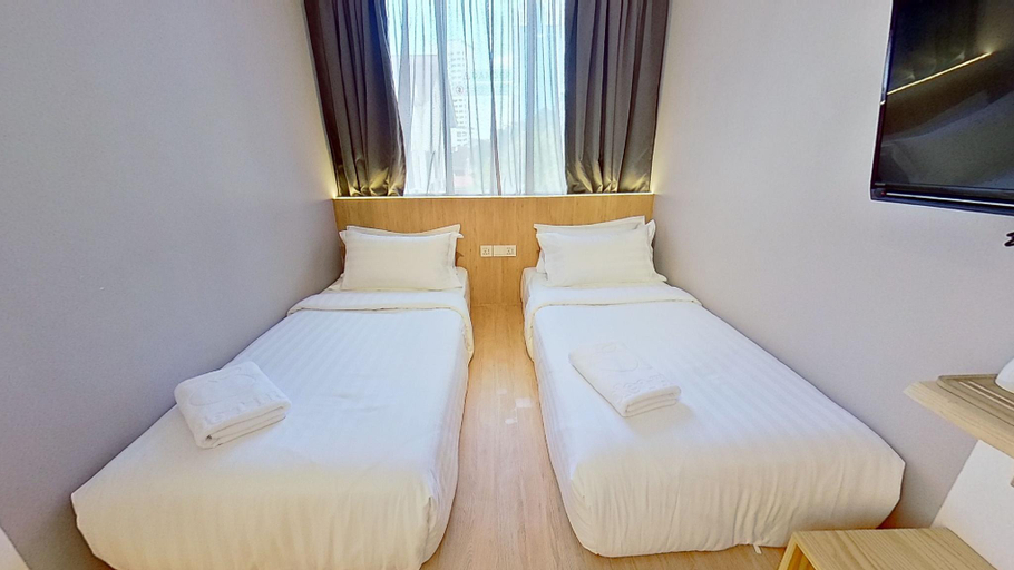 Bedroom 18