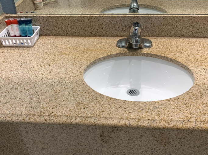Bathroom 4, Crystal Suites, Houston