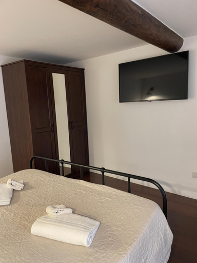 Others 2, B&B Faraglione, Messina