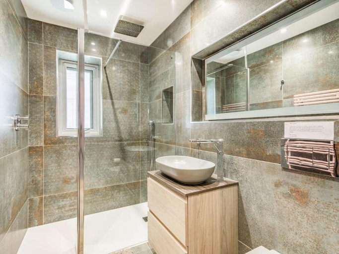 4, Mya Cottage, Lancashire