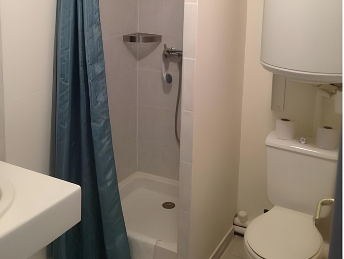 Bathroom 3, City Residence Avignon (5 Epi), Vaucluse