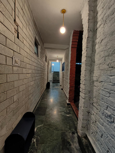 Public Area 2, The Kailasha Homestay, Kullu