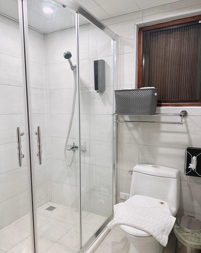 Bathroom 3