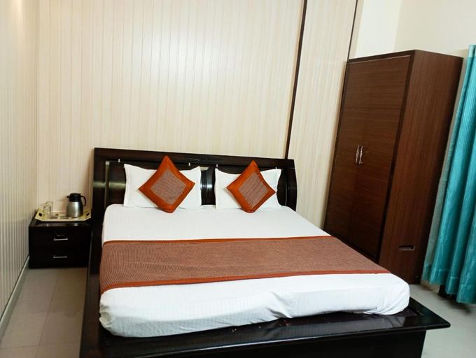 Bathroom 2, Hotel Home Stay Dwarka, Delhi