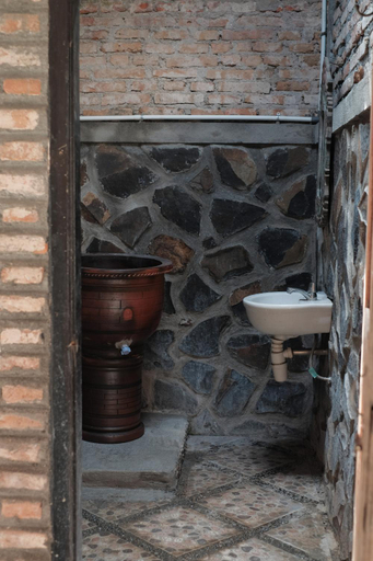 Bathroom 4