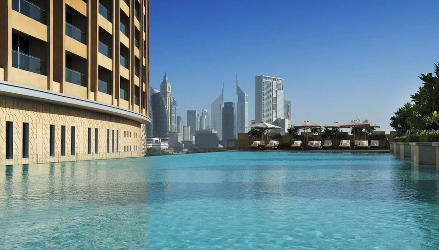 Sport & Beauty 5, Burj View Studio Downtown, Dubai