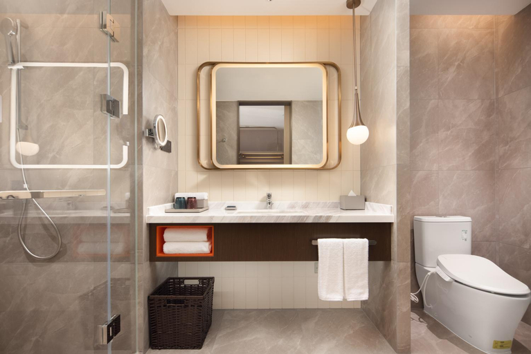Bathroom 5, Home2 Suites by Hilton Shenzhen Dalang, Shenzhen