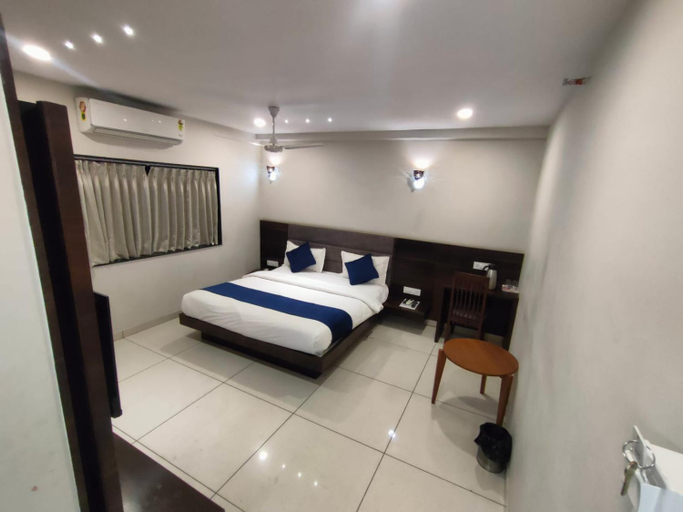 Bedroom 3, Hotel The Grand Dipak, Junagadh