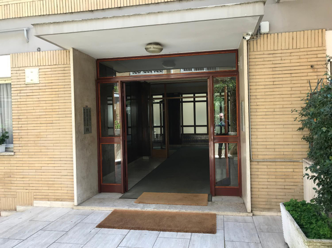 Others 5, Welcome to our establishment We will be happy to welcome you, Roma