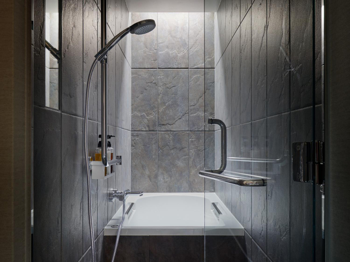 Bathroom 21