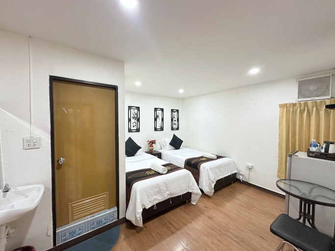 Bedroom 5