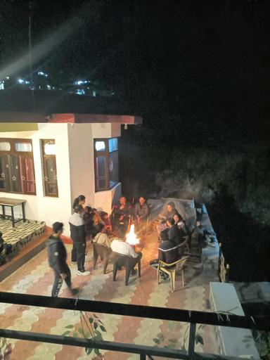 Food & Drinks 3, Kareri Wayfarer, Kangra