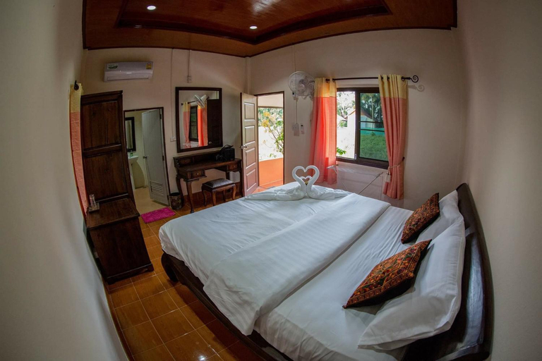 Bedroom 24