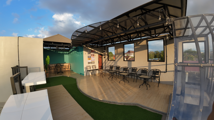 Food & Drinks 5, T-QLa Industrial Co-living, Manado