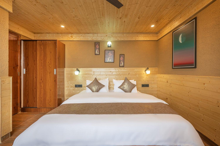 Bedroom 2, The Charvi Hotel & Mountains View Rooms I Vacations I Family Events I Kufri Shimla by Exotic Stays, Shimla
