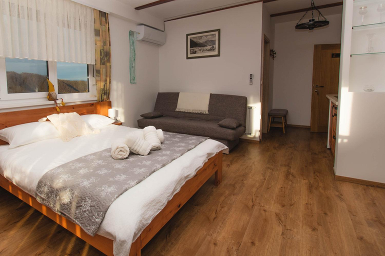 Bedroom 2, Apartments PIT Zdole, Kozje