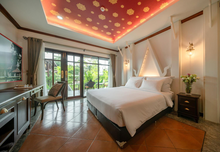 Bedroom 2, Kasayapi Hotel, Thon Buri