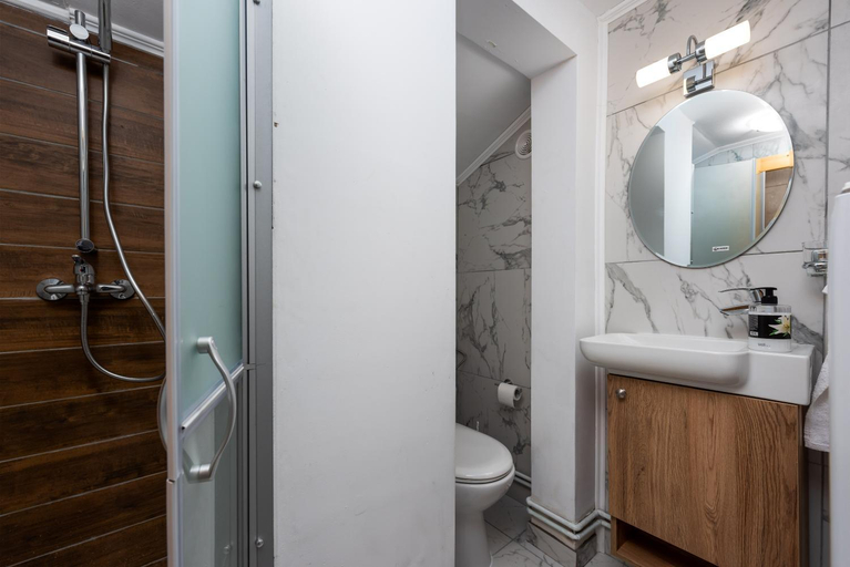 Bathroom 2, Oasis Mountain Villa, Moieciu De Jos