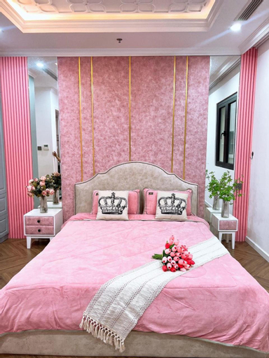Bedroom 1, LaLa Penthouse, Huế