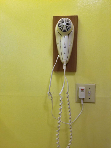 Others 4, Regency Inn, Humboldt
