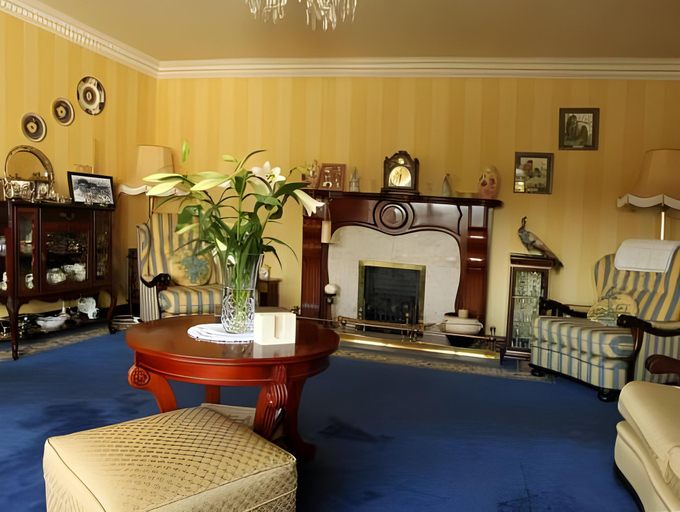Others 2, Rosemount B&B