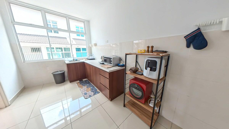 Dining Room, Desaru Comfy Homestay [Home Theater/Netflix], Kota Tinggi