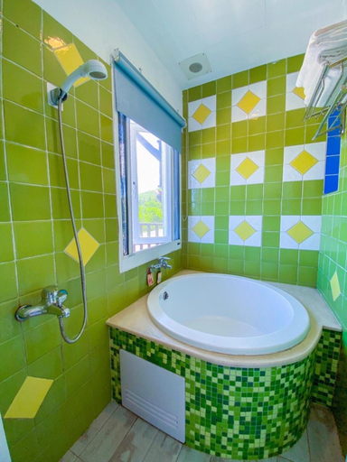 Bathroom 3