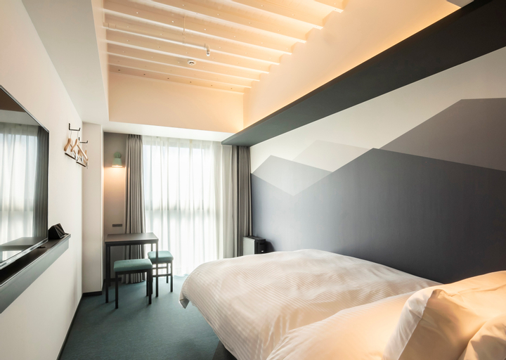 Bedroom 9