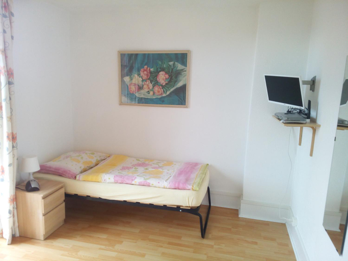 Bedroom 6