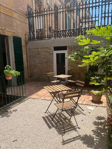 Others 4, Ale e Nino, Chieti