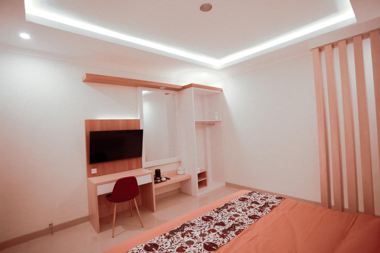 Bedroom 8