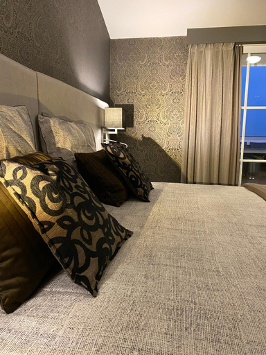Bedroom 2, Charmehotel Kruishof, West-Vlaanderen