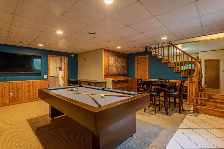 Food & Drinks, Sky High Chalet, Watauga