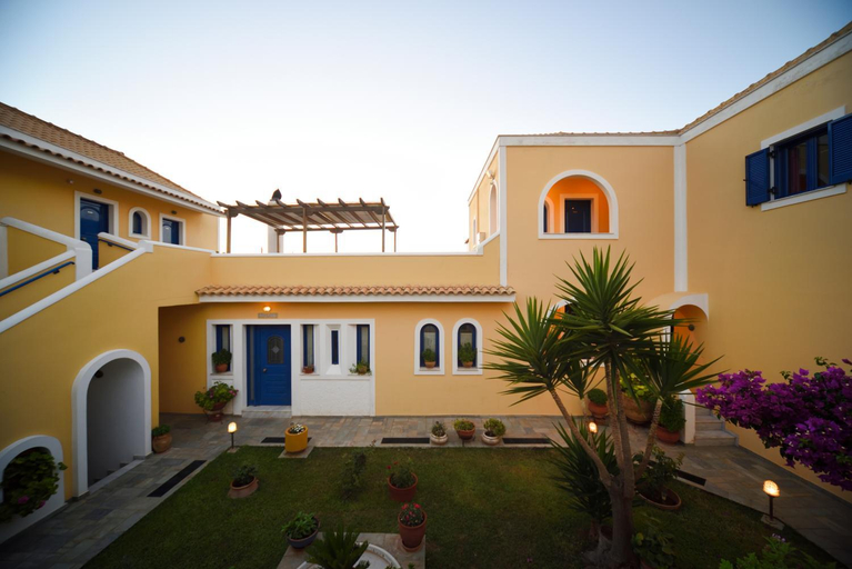 Others 5, Hotel Palazzo, Peloponnese