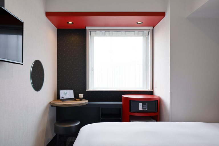 Bedroom 15