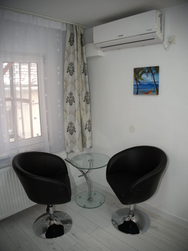 Others 5, Casa Todor, Sibiu