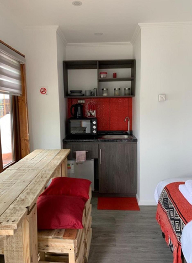 Others 3, Rumbo Suites, Magallanes