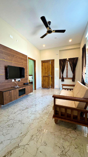 Others 4, Maison Sakee, Puducherry
