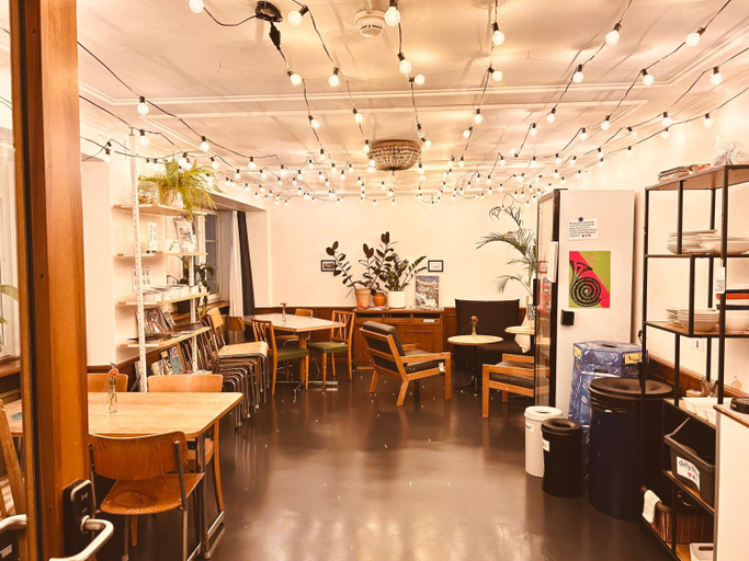 Restaurant 8