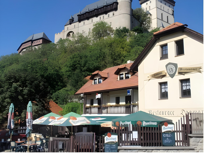 Others 2, U Kralovny Dagmar, Beroun