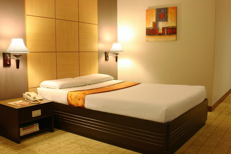 Bedroom 13
