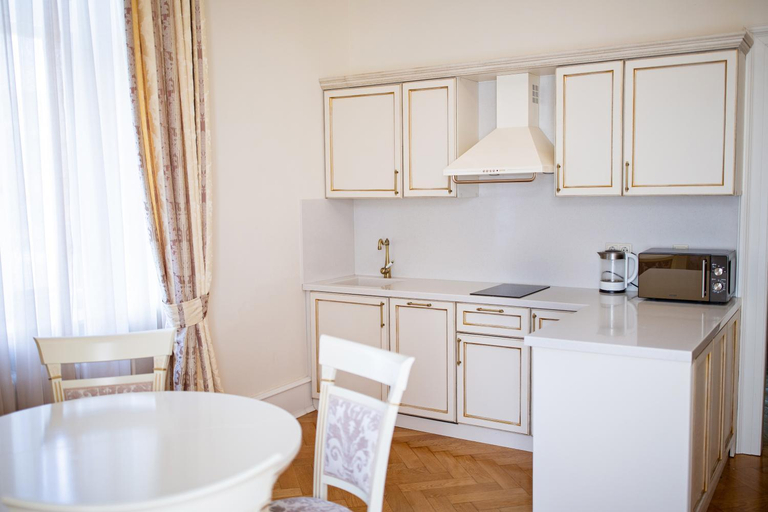 Others 5, Villa Luttwitz, Baden-Baden