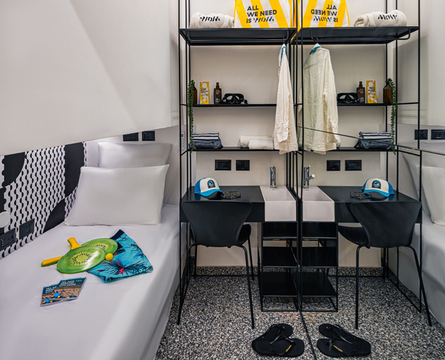 Bedroom 4, WOM Beach Pod Hotel