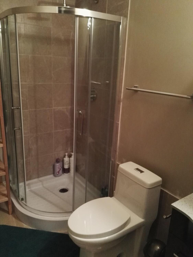 Bathroom 3, Sunny Island by White Rock B&B, Greater Vancouver