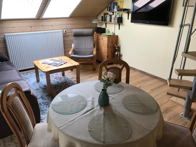 Dining Room 7