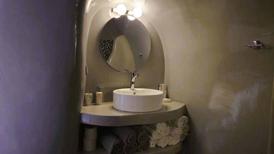 Bathroom 5, Aqua & Terra Traditional Cave Houses, South Aegean