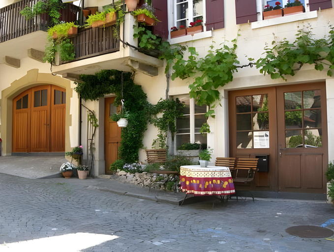 Others 3, Hotel zum alten Schweizer, Nidau