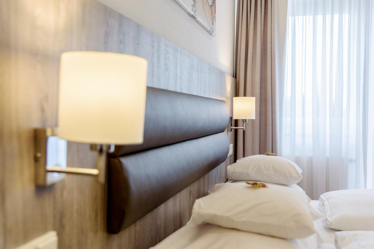 Bedroom 2, Hotel Engelhorn, Rhein-Neckar-Kreis