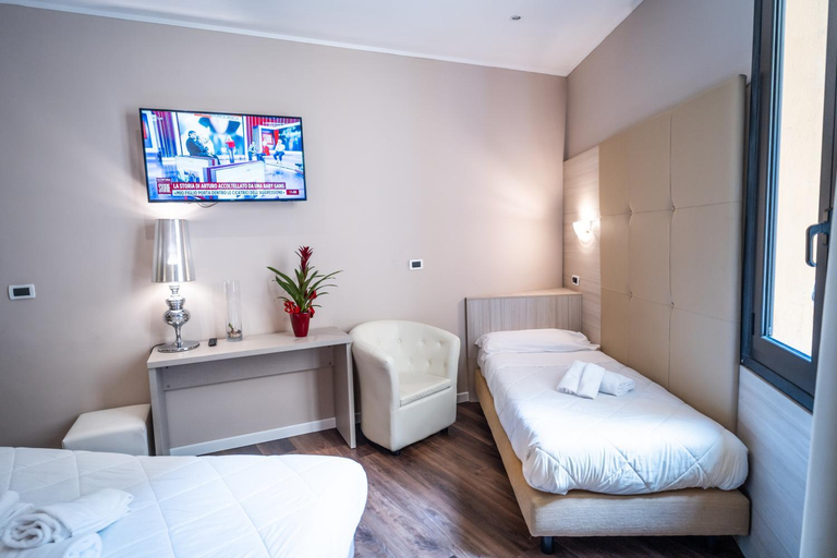 Bedroom 8